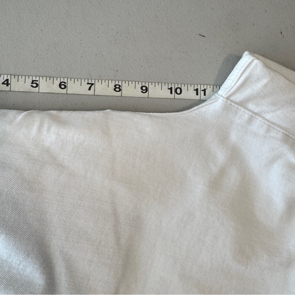 Judy Blue - Wide Leg Crop Jeans with Button Fly - White - 14w - Picture 4 of 10